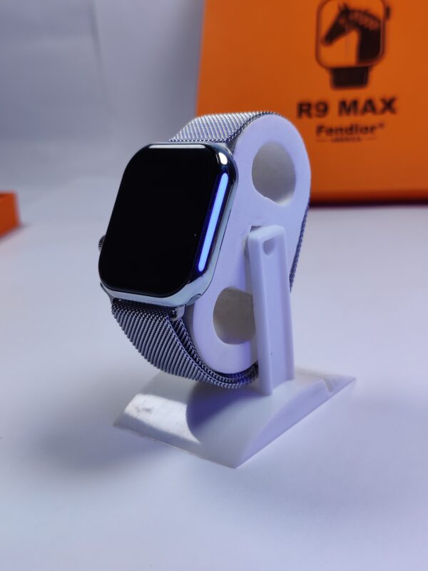 R9 MAX FENDIOR AMERICA SUPER AMOLED WATCH - Image 4